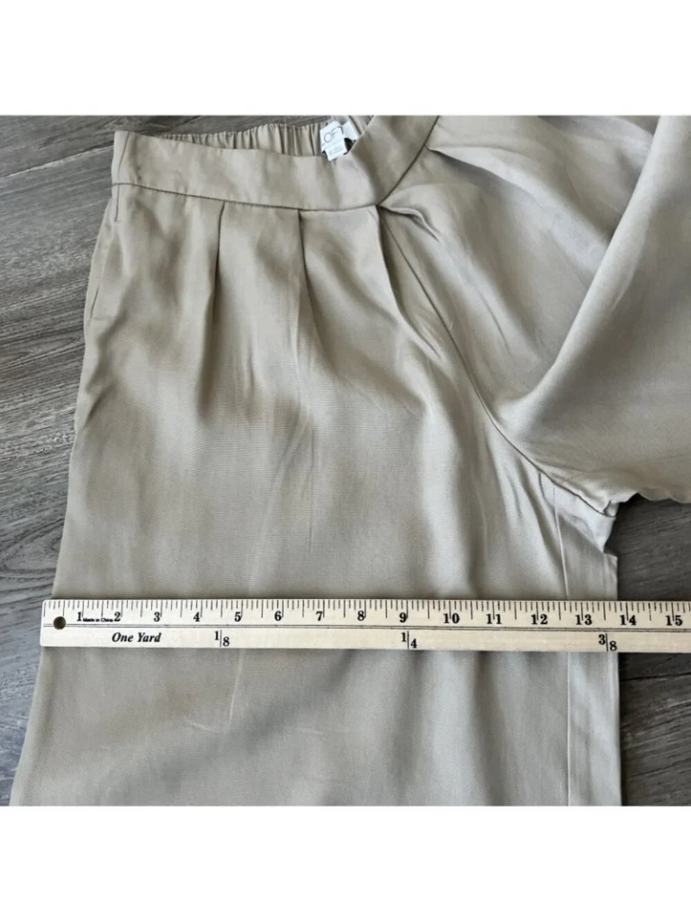 LOFT Wide Leg Pants Womens XS Beige Pleated Lyocell Culottes Gauchos NWT